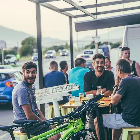 South - Kite Service Center *